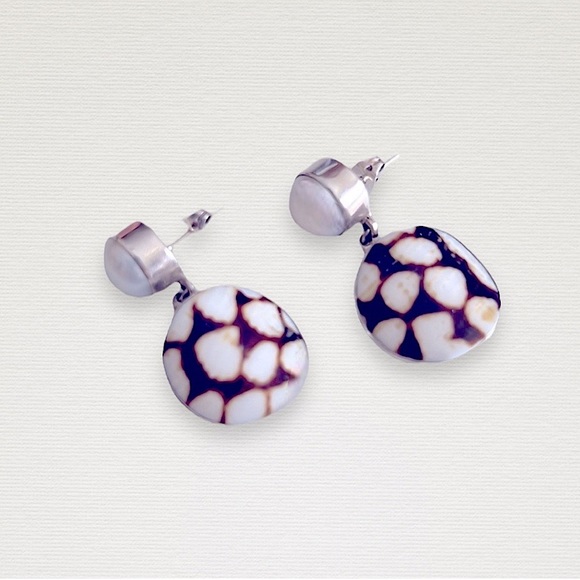 Earrings | Pearl + Tortoise Shell | Sterling Silver | Handmade in Mexico | $20 - Picture 1 of 8